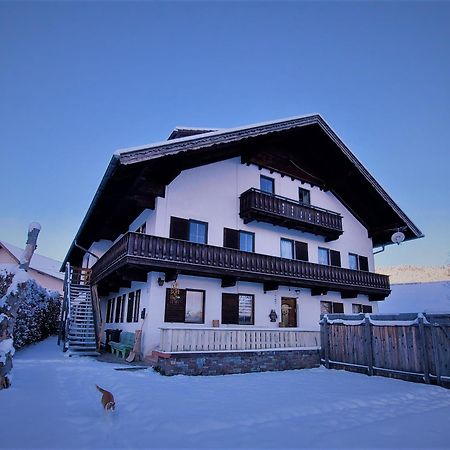 Appartement Jakalar Vils Luaran gambar